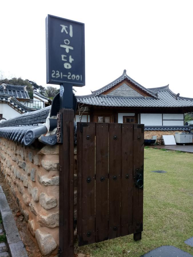 Hotel Jiwoo Dang Jeonju Exterior foto